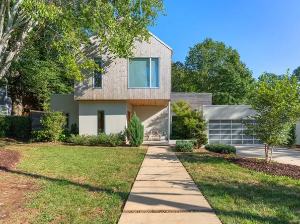 22 Woodbine Rd, Greenville, SC 29609