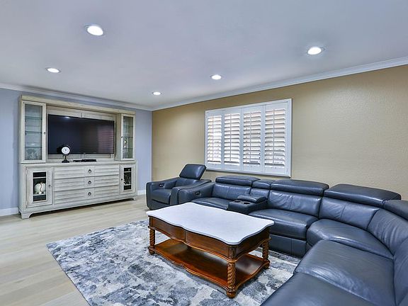 2nd image of 740 Cahalan Ct