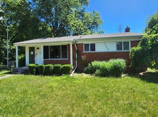 7538 Garden St, Westland, MI 48185