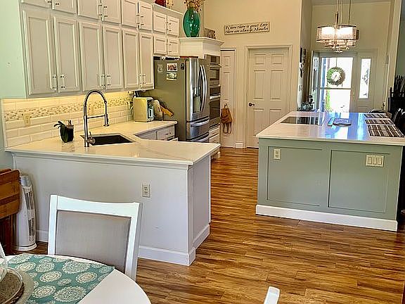 2nd image of 4829 Sawgrass Lake Cir