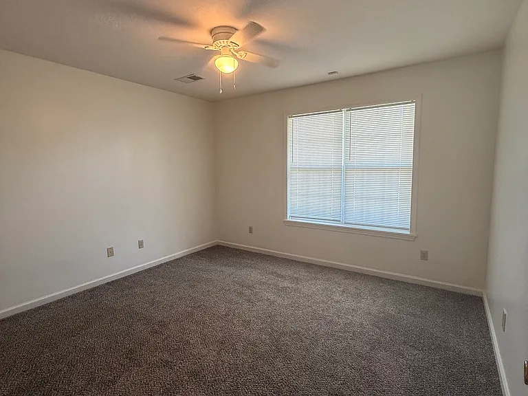 9 Annondale Cv — Photo 9