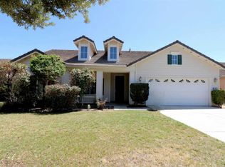 835 W James Ct, Visalia, CA 93277