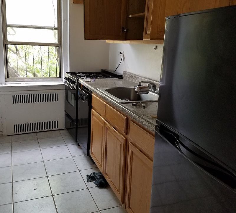 1st image of 4115 45th St APT 5L