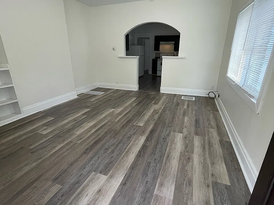288 Delaware Ave