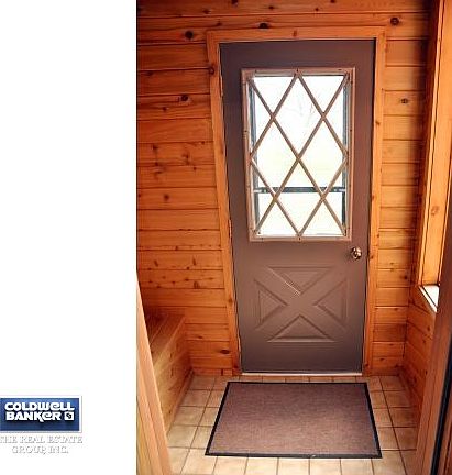 Inviting Front Entryway