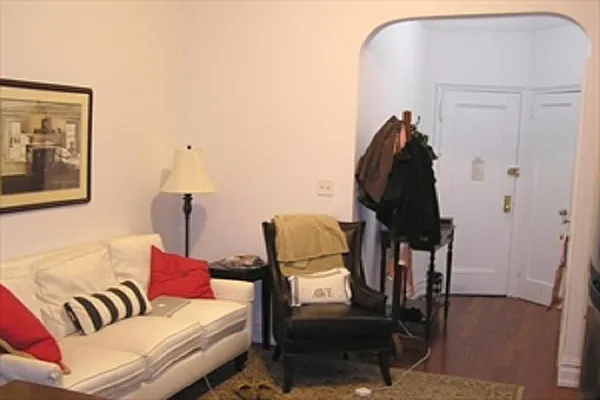 Rented by Corcoran | media 19