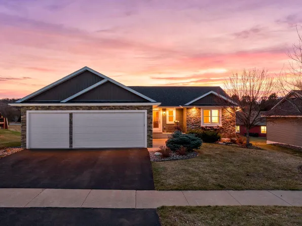 334 Kamloops Pl, River Falls, WI 54022
