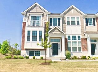 2973 Madison Dr, Naperville, IL 60564