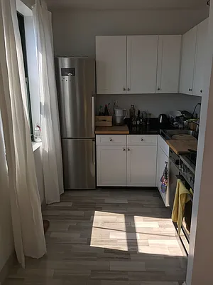 Rented by Tompkins Square Realty | media 16