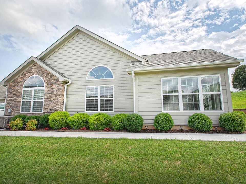 1st image of 5464 Orchard Villas Cir