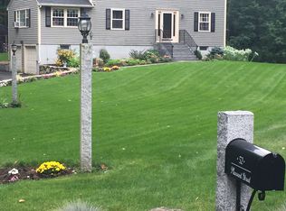 52 Pleasant St, Andover, MA 01810