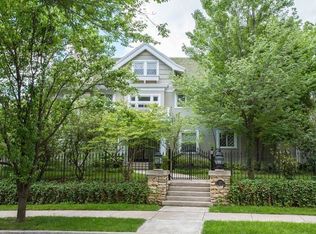 641 E 45th St, Kansas City, MO 64110