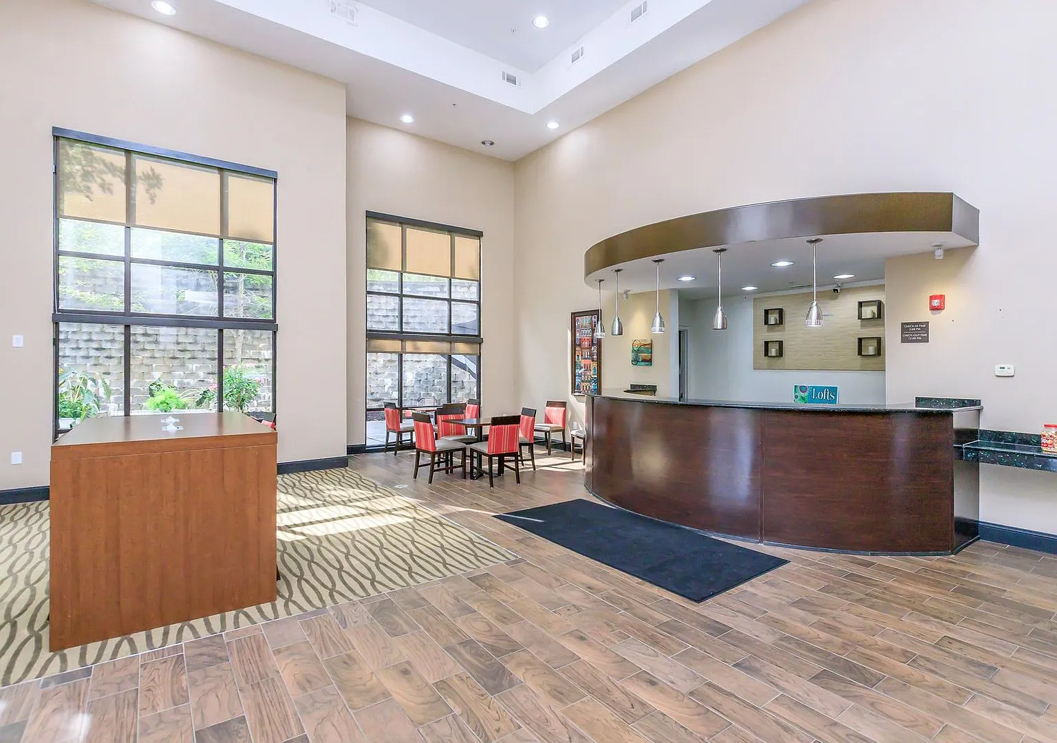 Hilltop Lofts — Photo 4