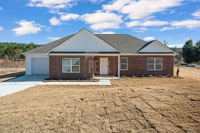 700 Woodland Cir — Photo 2