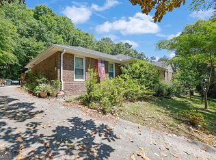 650 Riverside Rd, Roswell, GA 30075