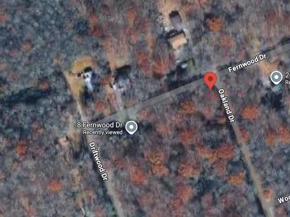 Oakland Dr, Lake Harmony, PA 18624