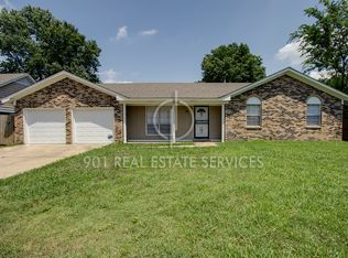 2906 S Mendenhall Rd, Memphis, TN 38115