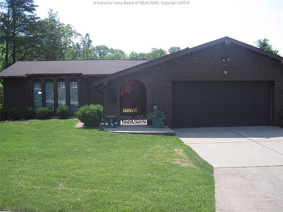 2nd image of 812 Grandview Dr