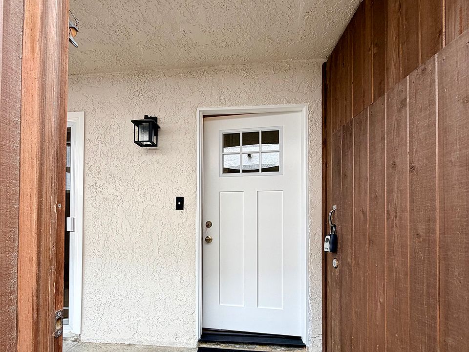 Entry & front patio
