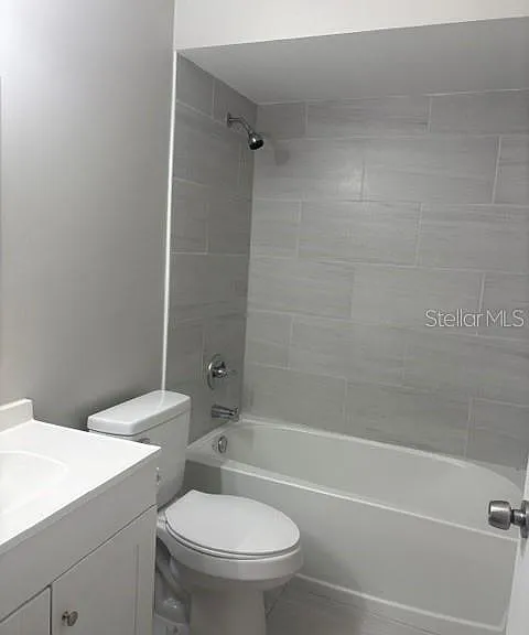 208 Northlake Dr #208 — Photo 11