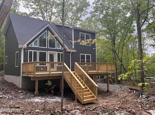 144 Onondaga Rd, Shohola, PA 18458