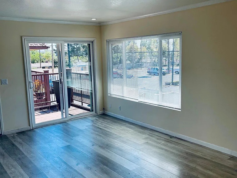 1129 N Barston Ave — Photo 19