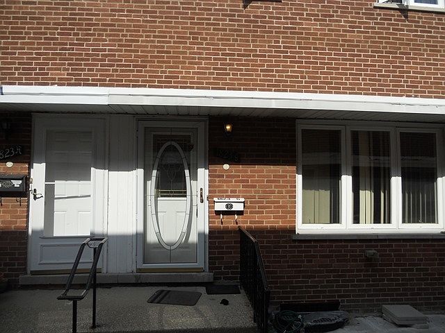 1st image of 1823 W Hood Ave Unit G