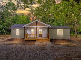 613 Green Hill Rd, Blackstone, VA 23824