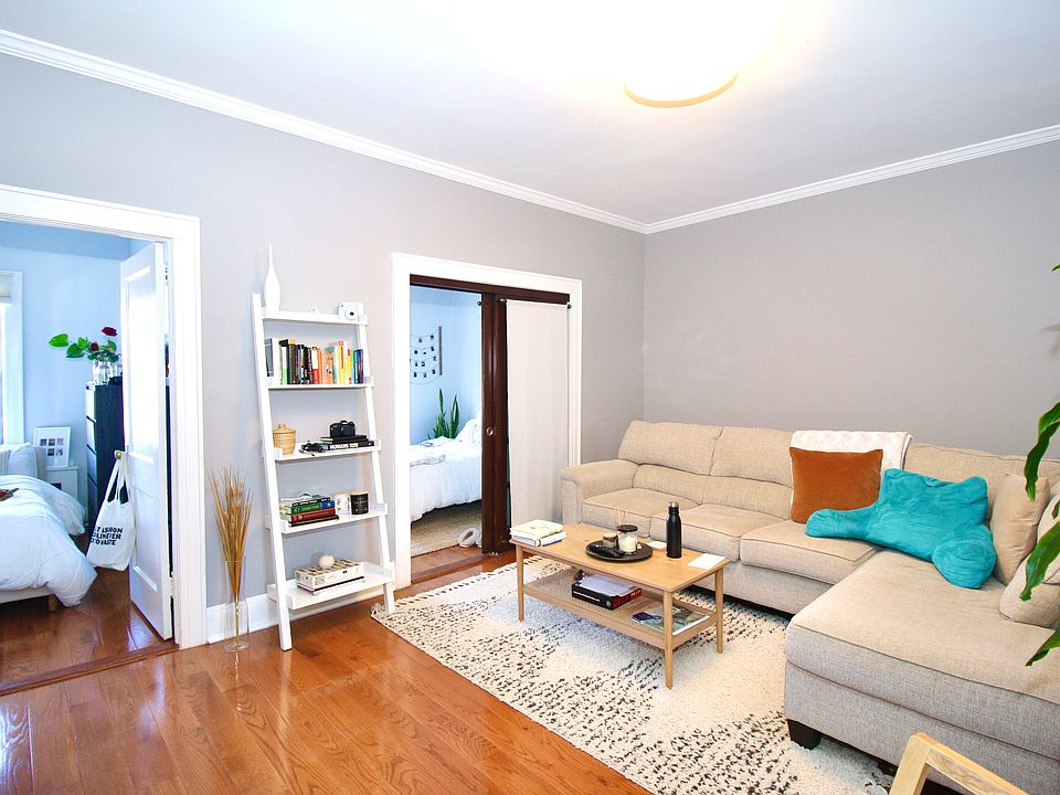 1st image of 2224 38th St Floor 2