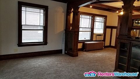3rd image of 2311 Irving Ave N
