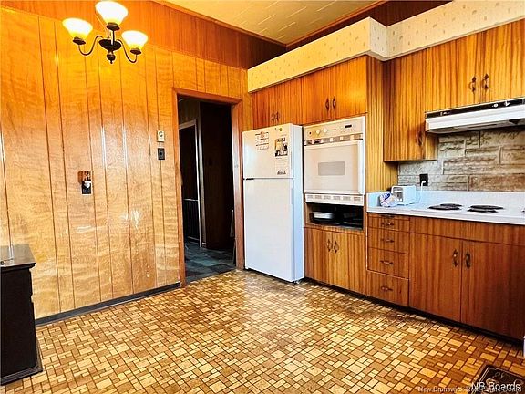 4th image of 5 Greenbelt Ln