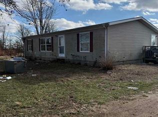 5191 West Cres #400-S, Merom, IN 47861