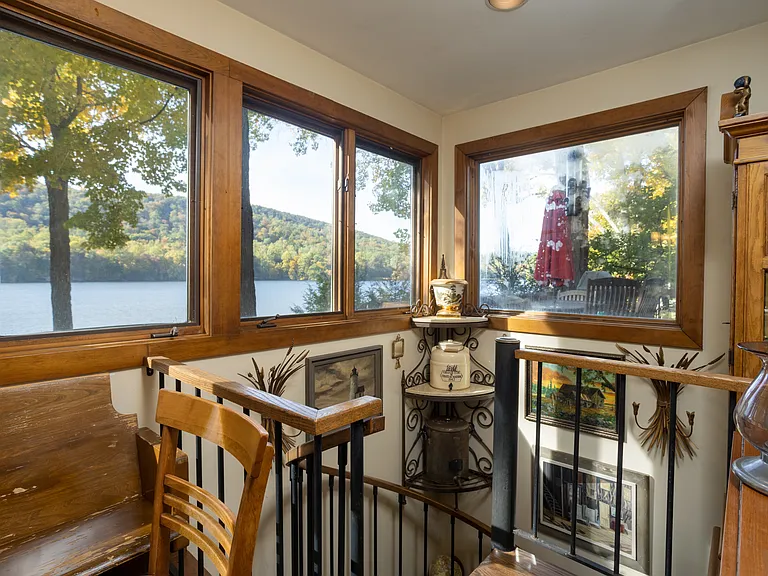 10 Juniper Ln — Photo 25