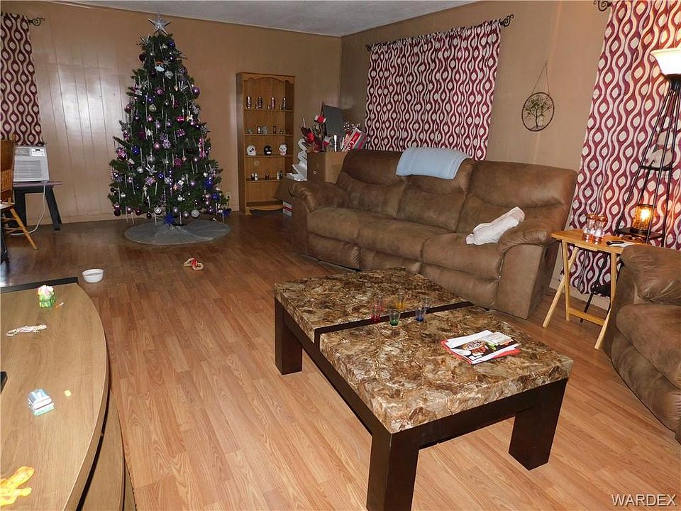 2nd image of 1803 Coral Reef Dr