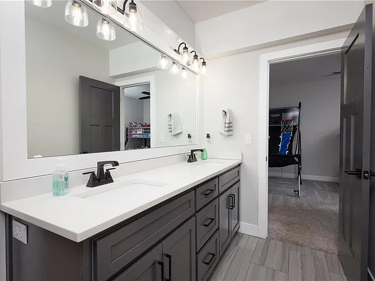 517 Southshore Dr — Photo 27