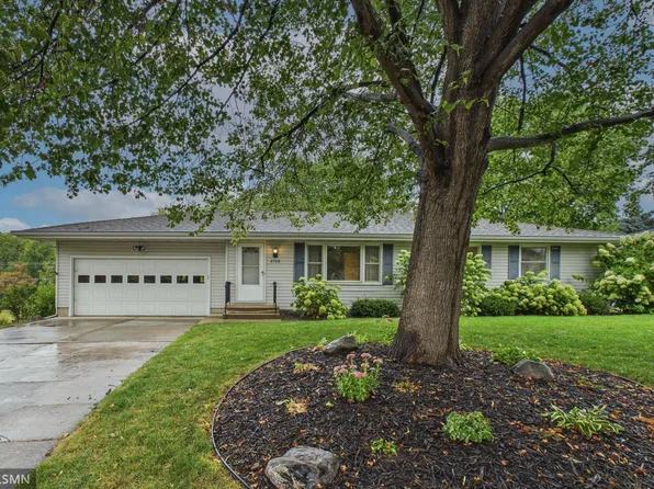 2728 Sunset Ln, Burnsville, MN 55337