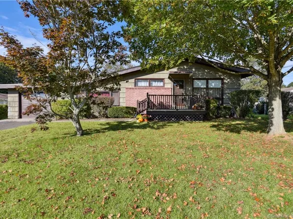 12 Liberty Avenue, East Haven, CT 06512