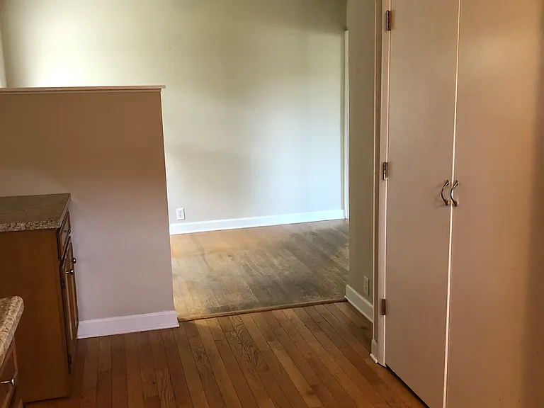 663 Arthur Dr — Photo 7