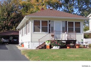3504 Omega St, Alton, IL 62002