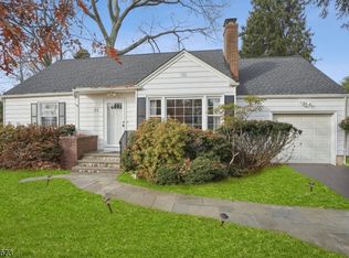 23 Little Silver Point Rd, Little Silver, NJ 07739