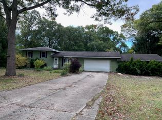 3421 Macarthur Rd, Muskegon, MI 49442