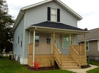 725 75th St, Kenosha, WI 53143