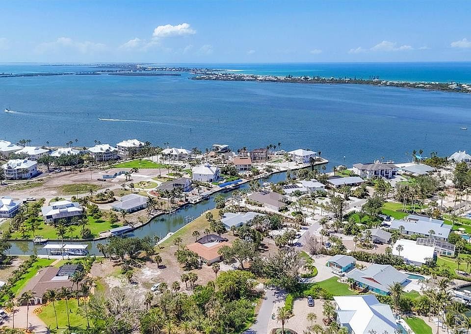 500 Green Dolphin Dr S, Cape Haze, FL 33946 | MLS #D6145245 | Zillow