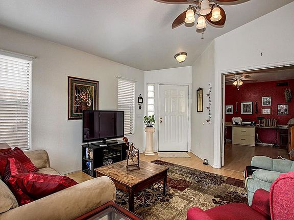 3rd image of 12868 W Sheridan St