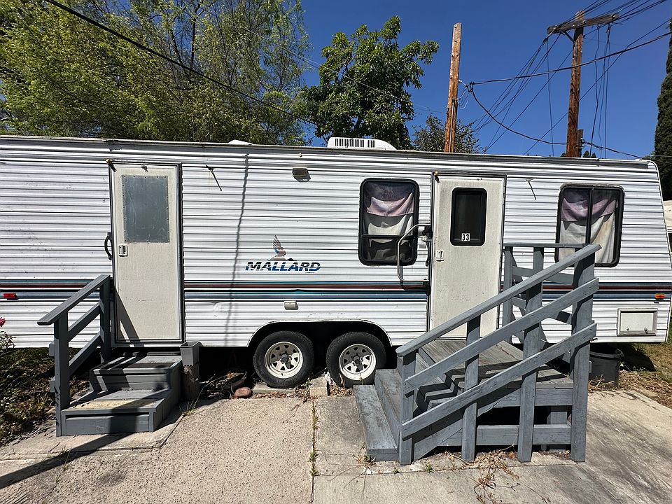 1st image of 515 E Saint Andrew Pl Trailer 35