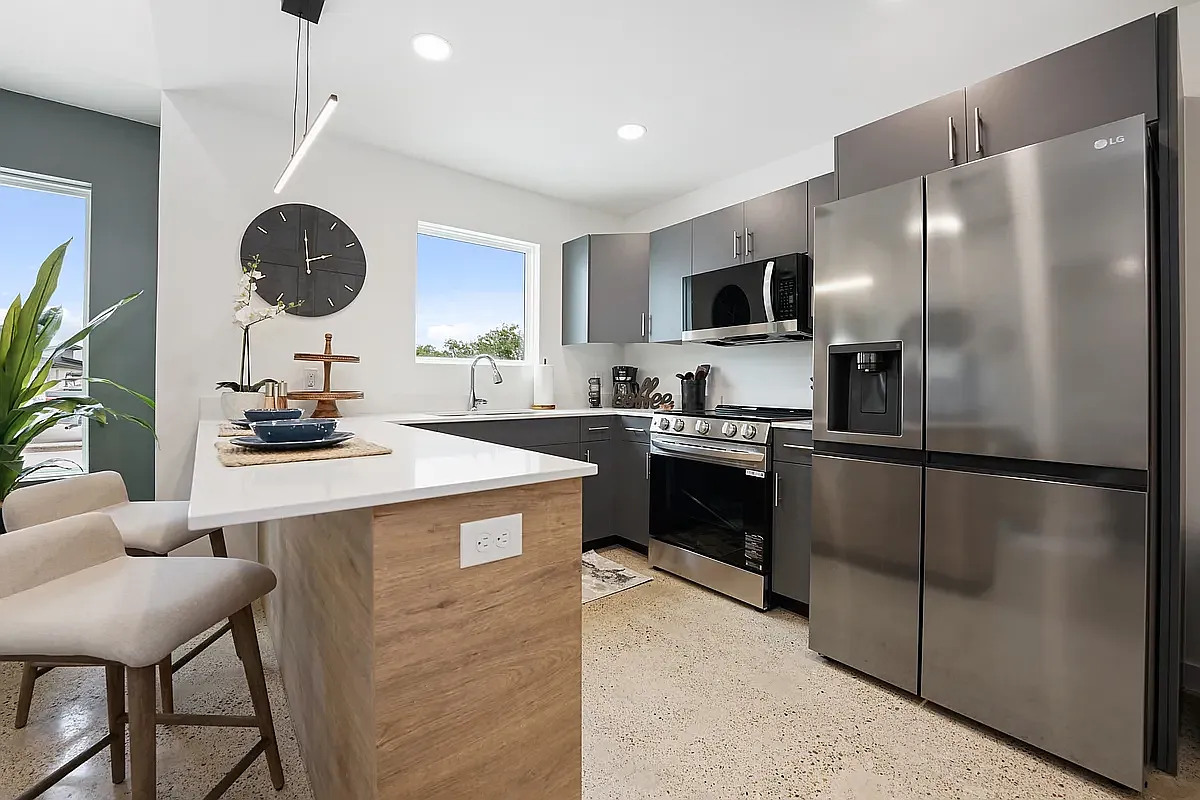 4001 Jaxson Ln - Unit C — Photo 3