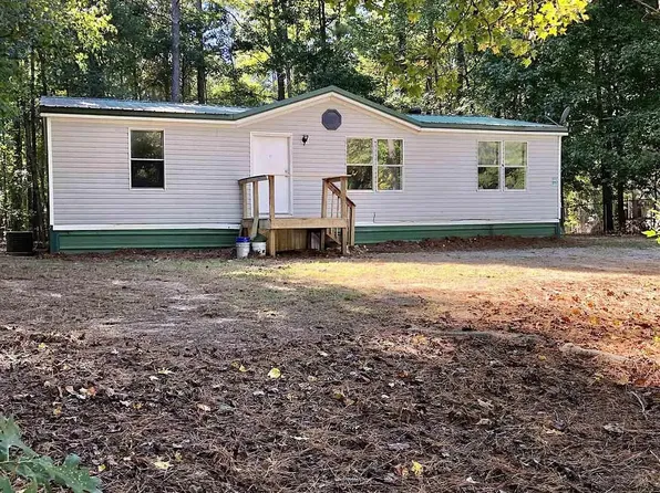 169 Holly Creek Dr, Carrollton, GA 30116