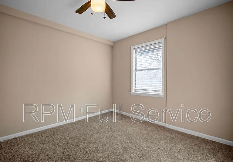1002 N Maple St #A — Photo 18