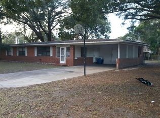 2224 Lake Lucina Dr, Jacksonville, FL 32211