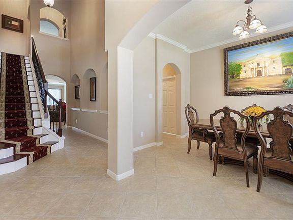 4th image of 2751 Villa Pisa Ln